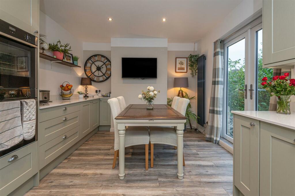 Dining Kitchen