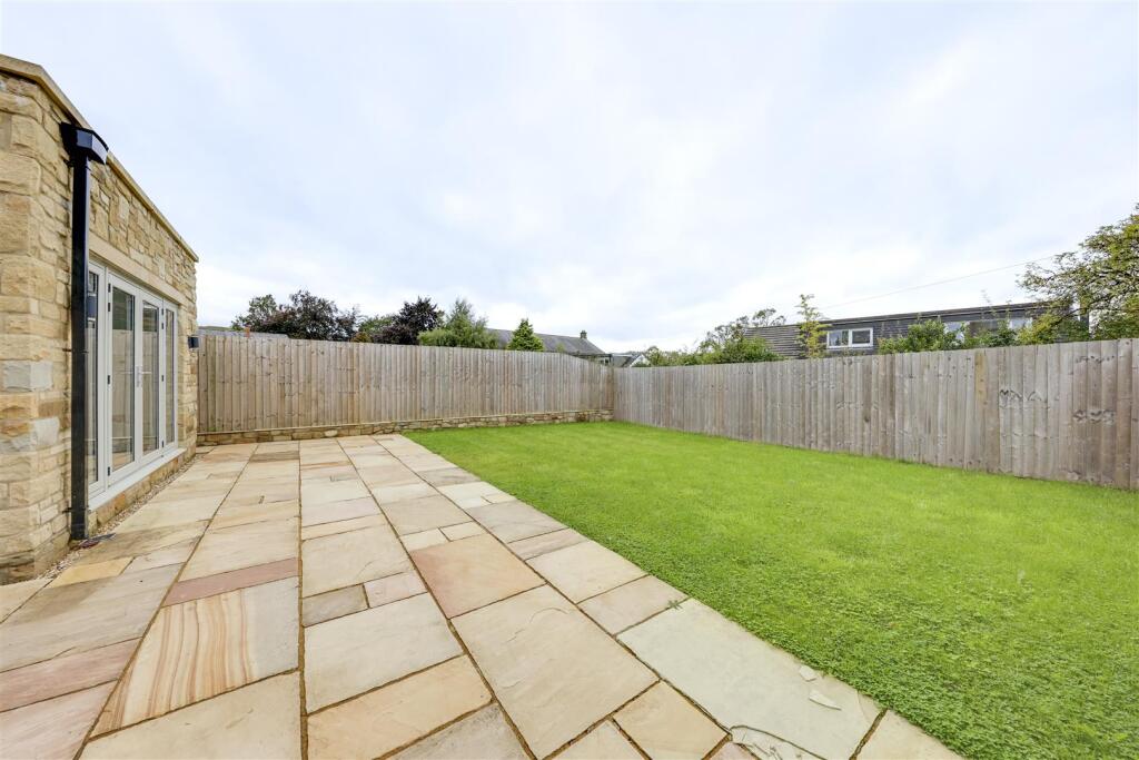 Rear Patio &amp; Garden