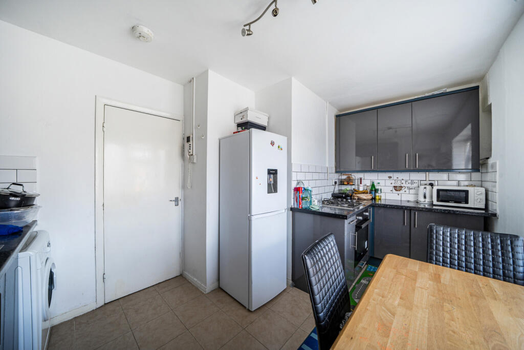 1334591-12-6891cf...