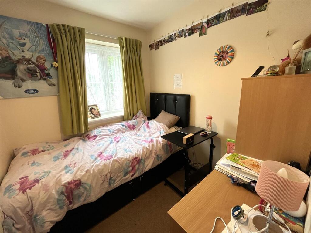 Cossington Road, Bedroom