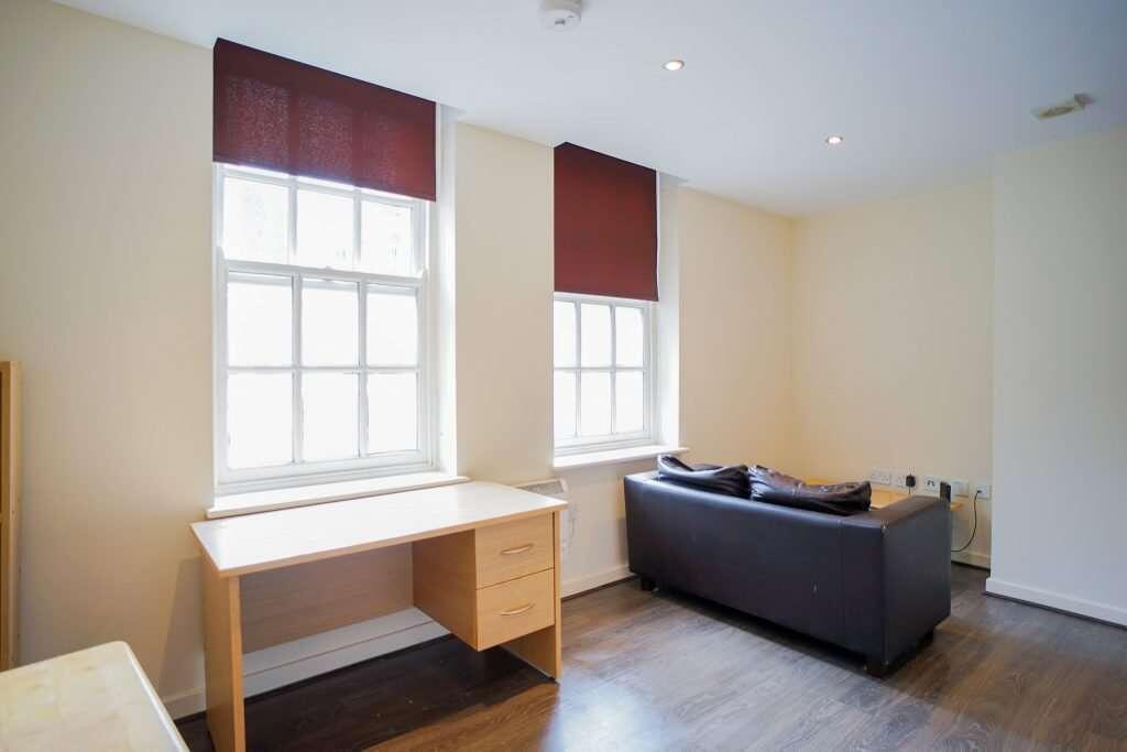 Flat_3_Croft_Buildings