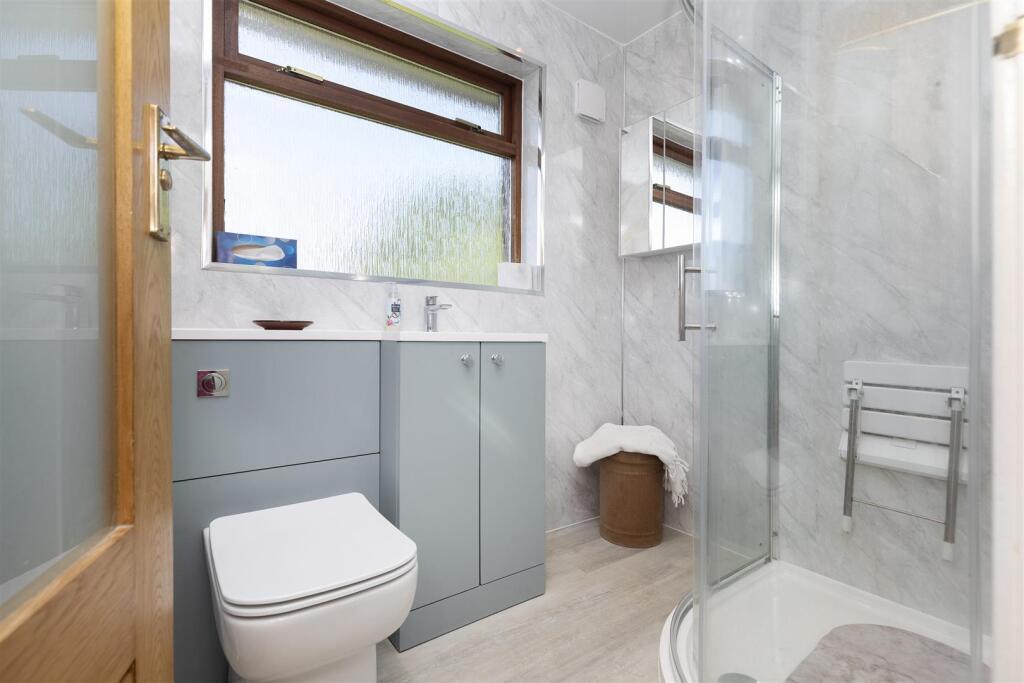 Bramleys Estate Agents - Lydgate Drive - Lepton (1