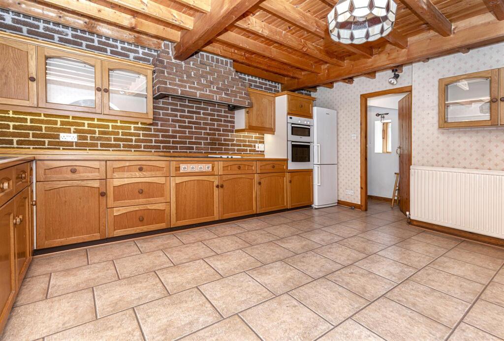 Bramleys Estate Agents - Toothill Lane - Brighouse