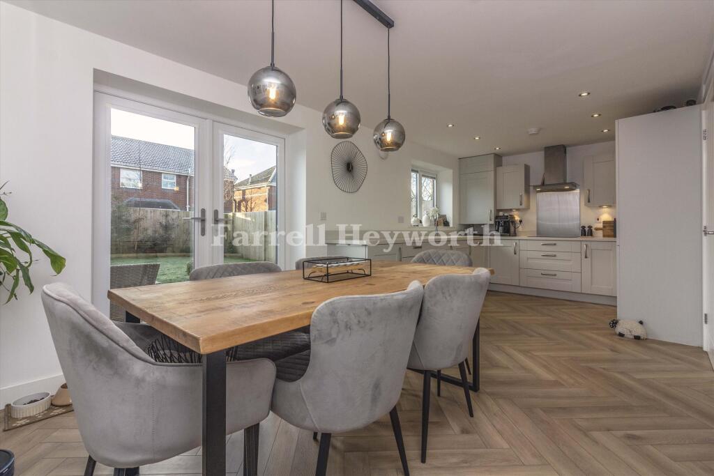 Kitchen e
