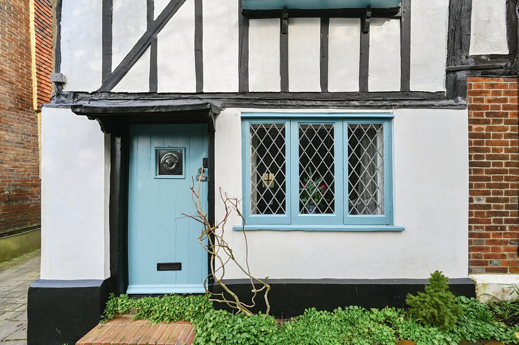 5 FAIR LANE - TN3...