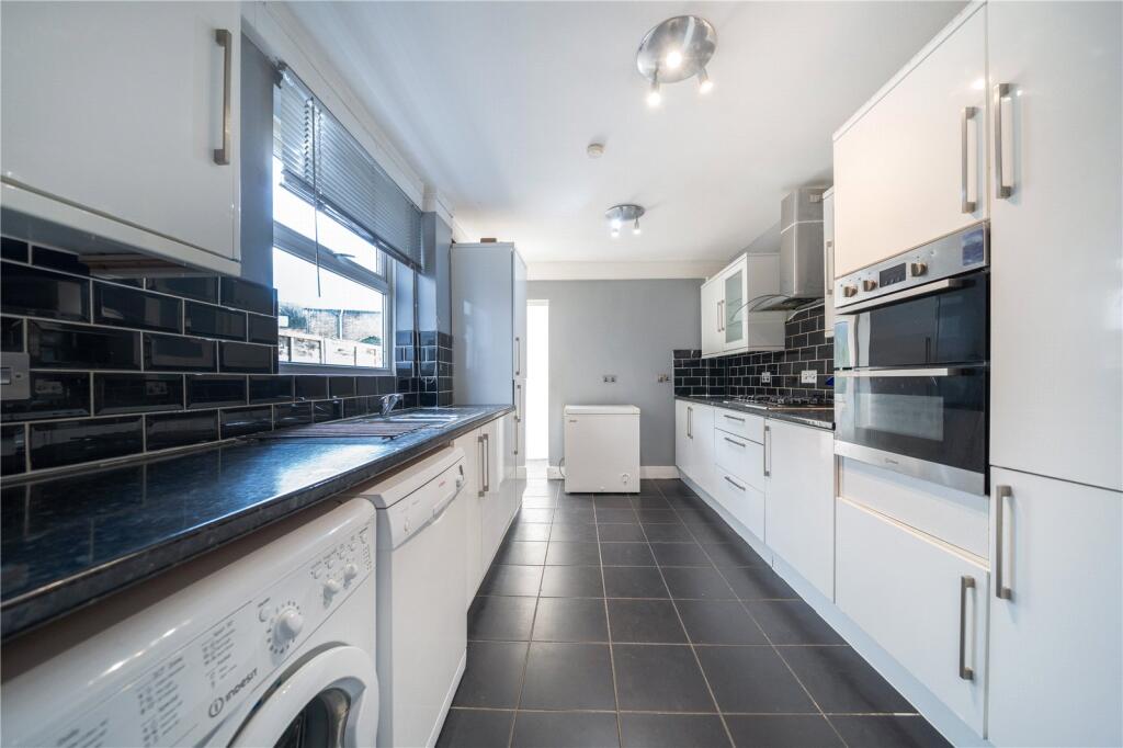 Warwick Road, West Drayton, UB7