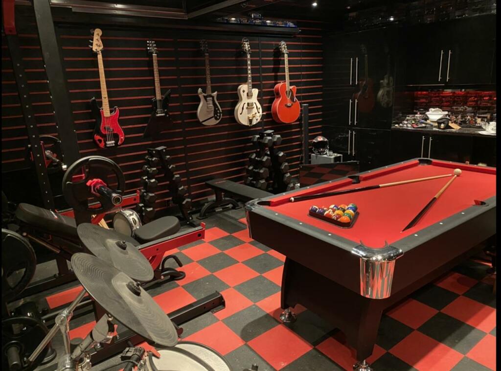 Double Garage