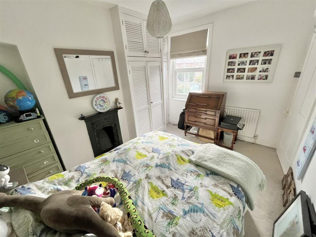 Bedroom 2 Aspect 2