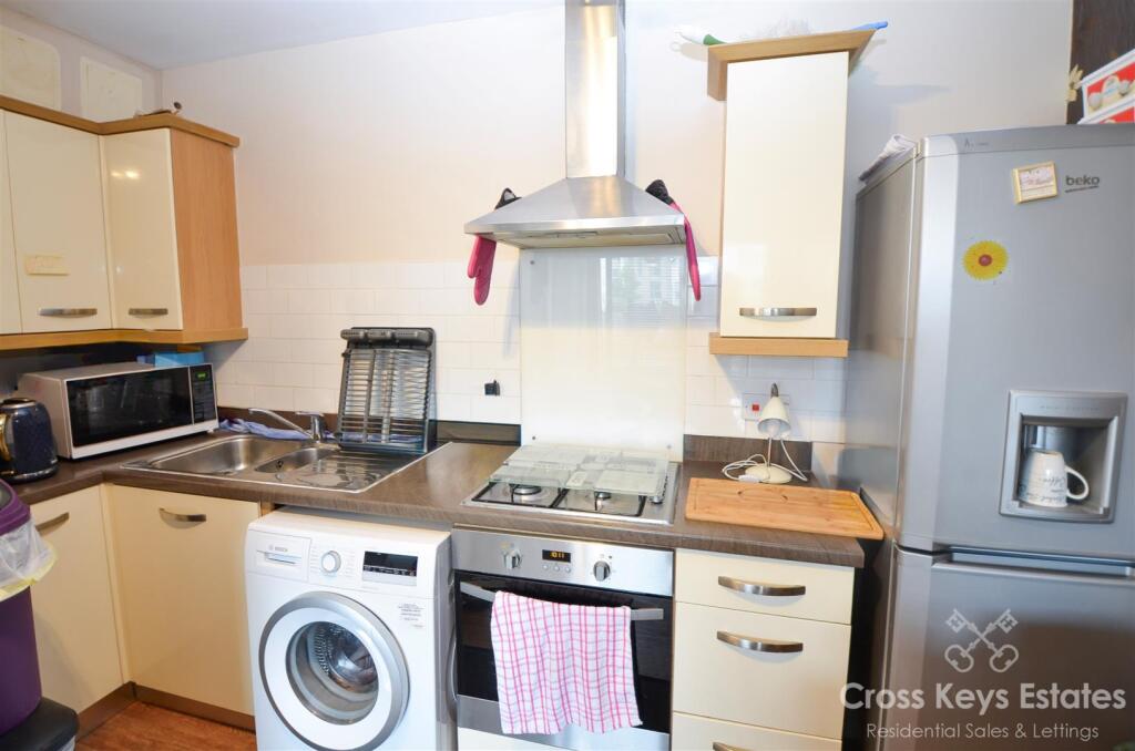 Sitting Room/Kitchen/Dining Room