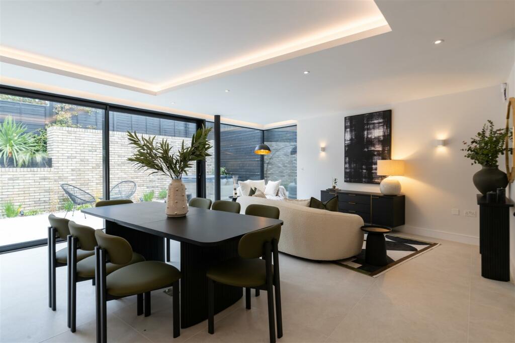 Dining/Living