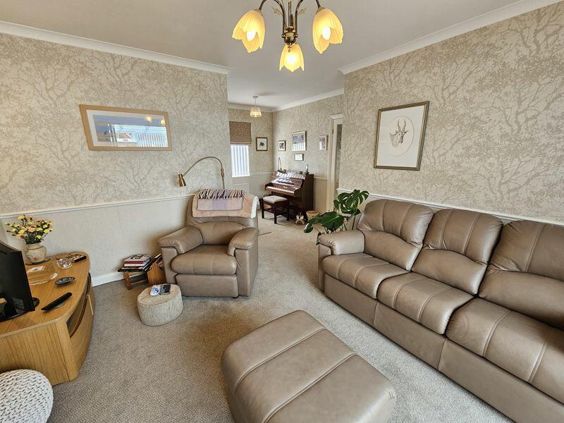 Lounge into Dining Area