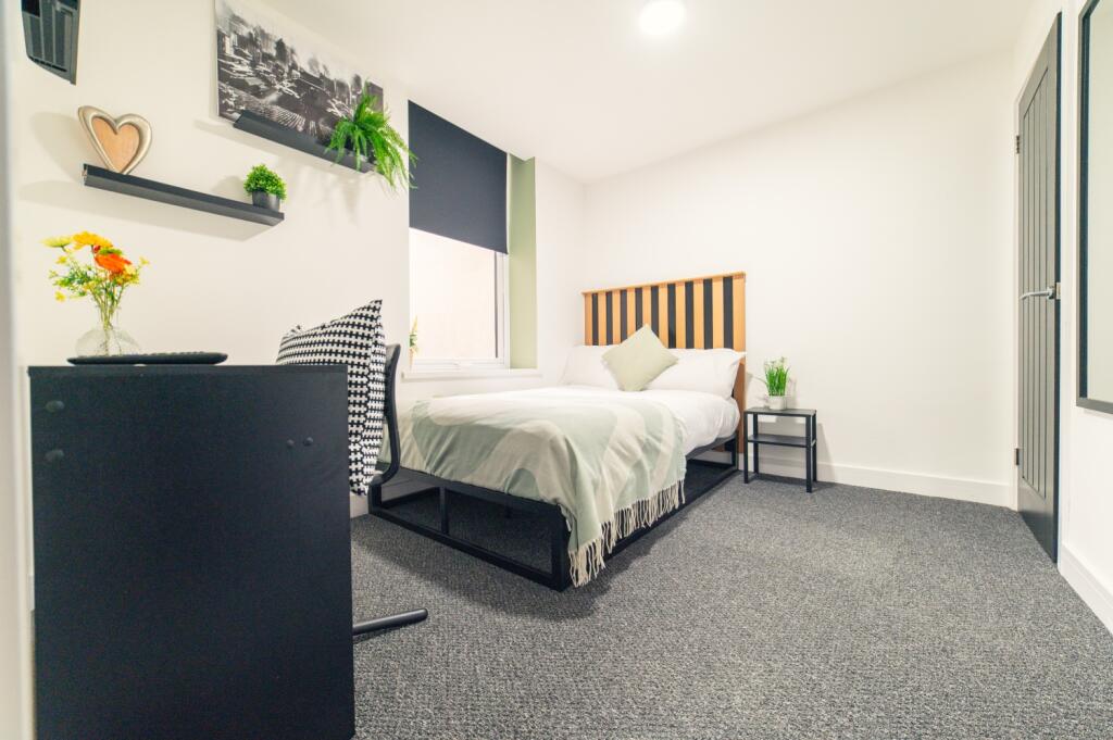 another student property from Award winning CPS HO