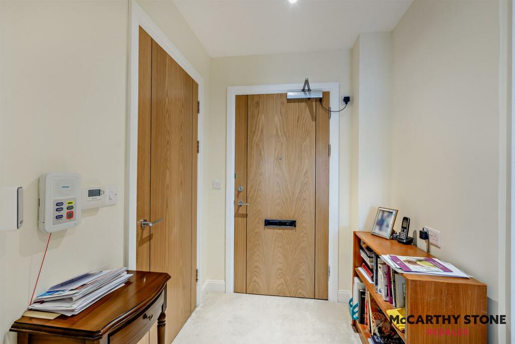 8600989-interior13-800.jpg