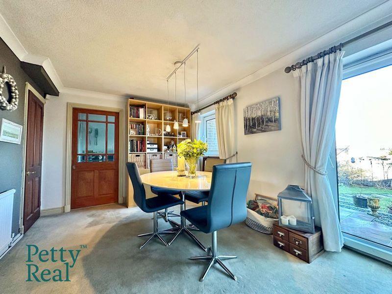 Kelswick Drive 11.jpeg