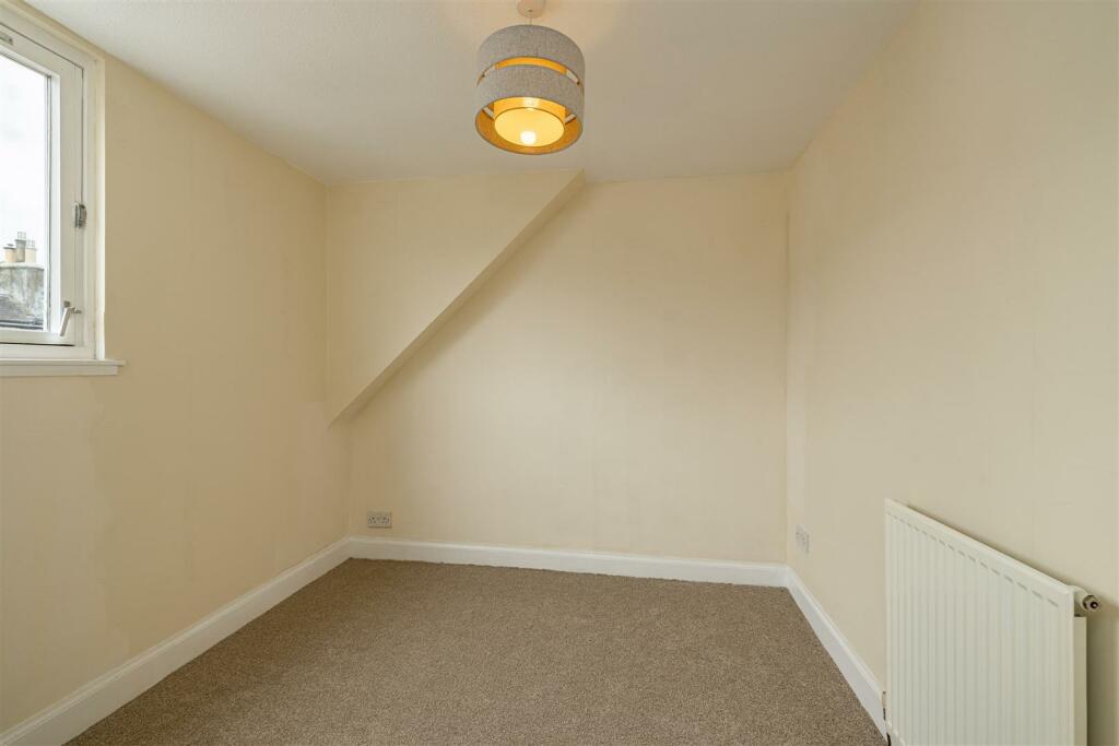 52 Victoria Street Galashiels 27.jpg