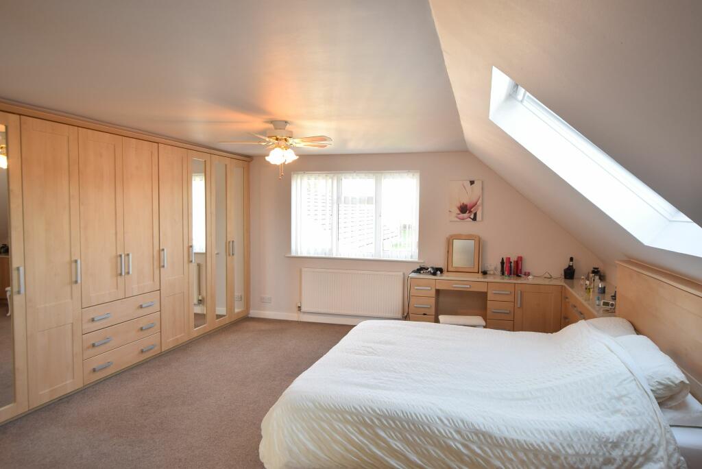 FIRST FLOOR: BEDROOM ONE