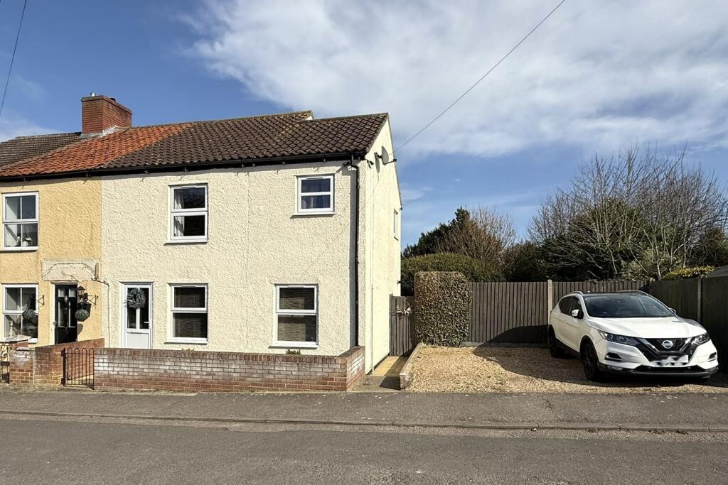 BEAUTIFUL 4 BED COTTAGE FOR SALE