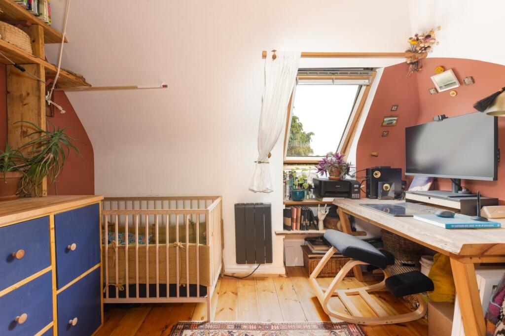 Flat 3, 103 Greenbank Road, BS5-14.jpg