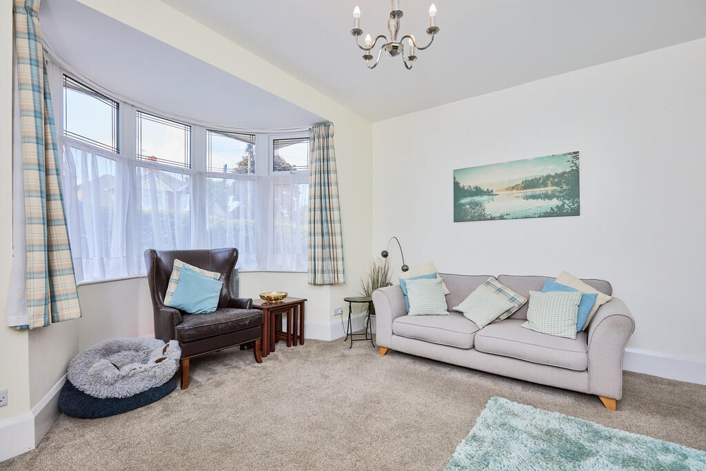 Edward Knight 202...