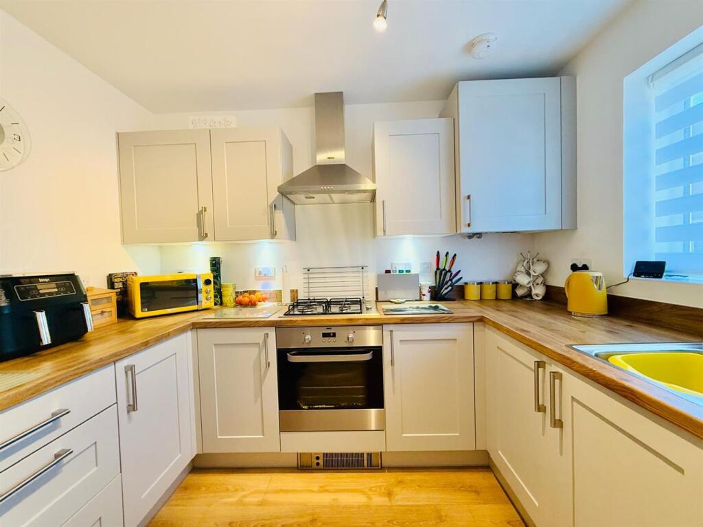 WhatsApp Image 2025-01-25 at 10.05.07 (3).jpeg