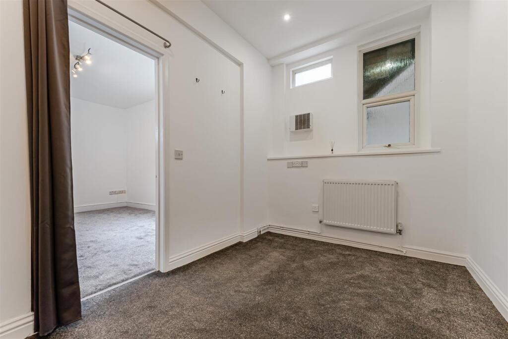 Occasional Bedroom/Study/Wardrobe