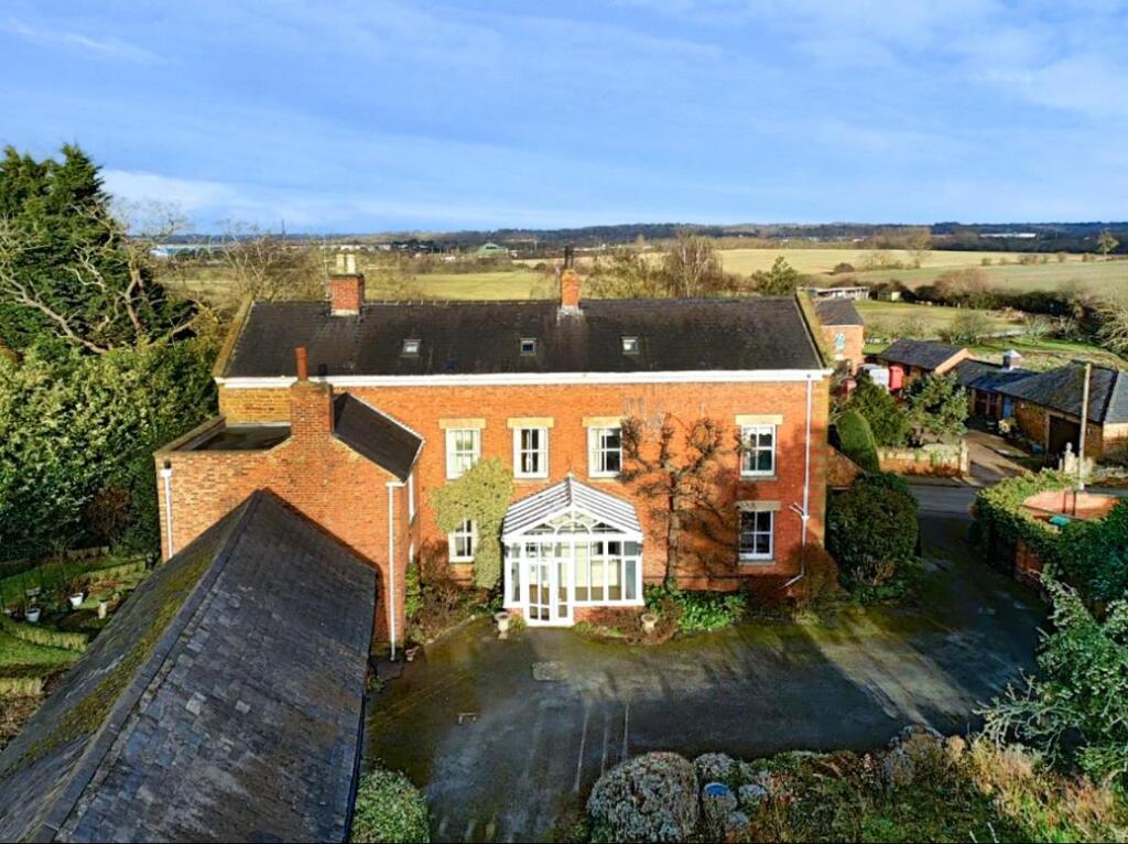 Danesfield, Rothersthorpe