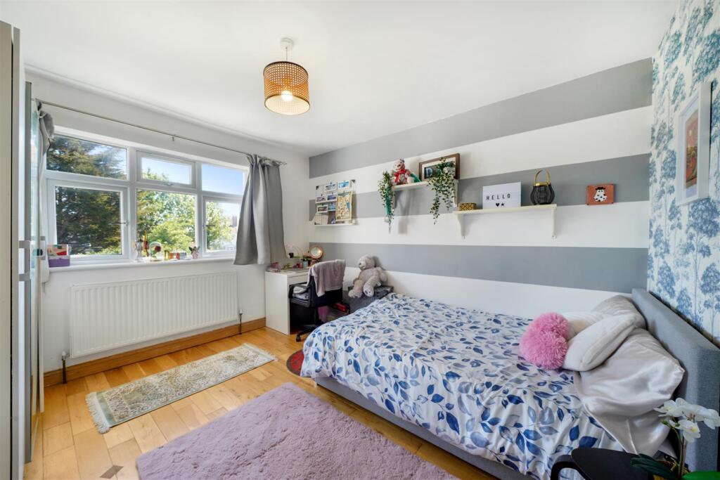 39 Carlton Avenue West - Jh7ngsKMXerCMEw6sub6.jpg