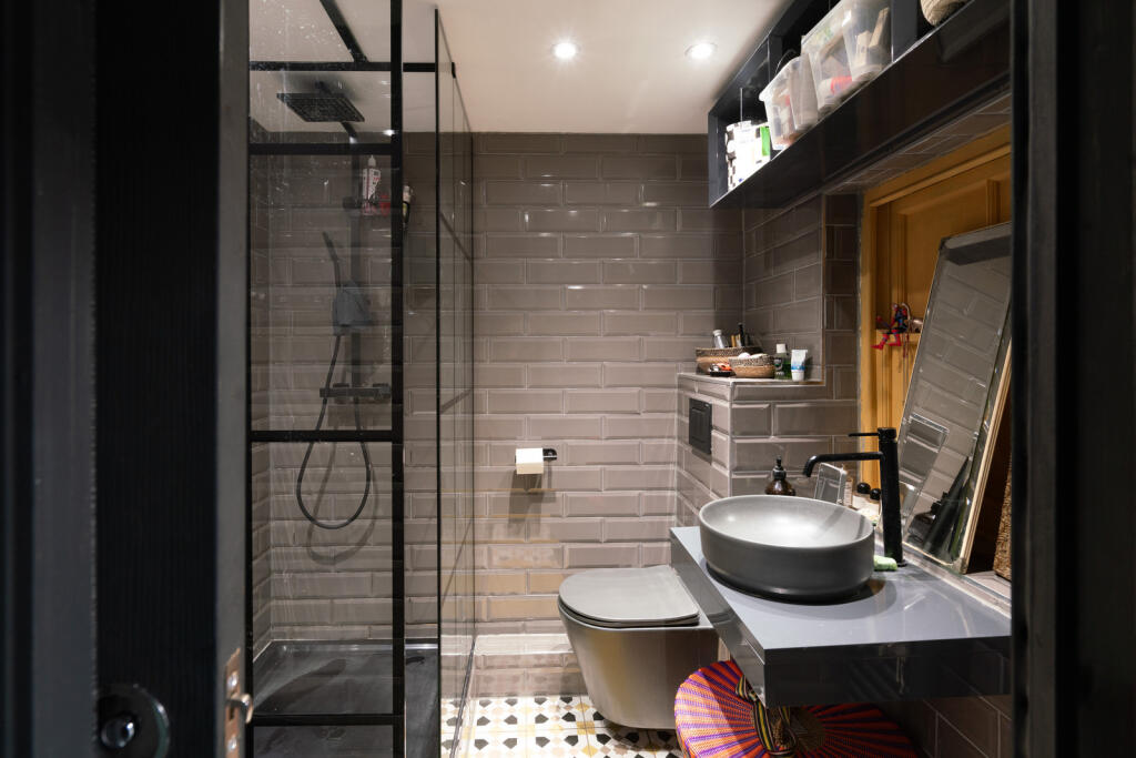 278613 - CHRISTCHURCH-ROAD-SW14-025.jpg