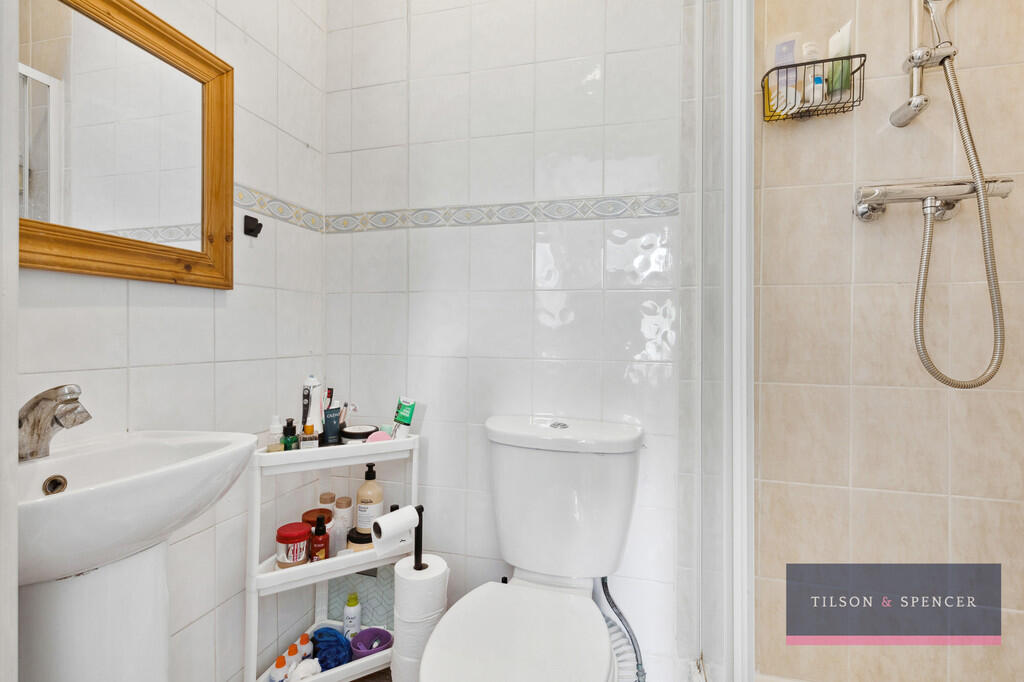 090420255_TILS_26...