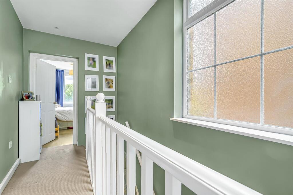 15_Commondale__Putney__SW15_1HS-17.JPG