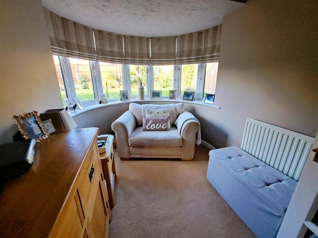 Middle Greeve, Northampton