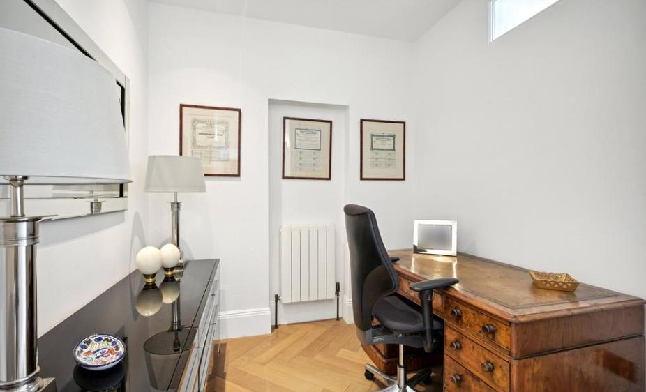 2 clarence gate gardens 5 18.08.png