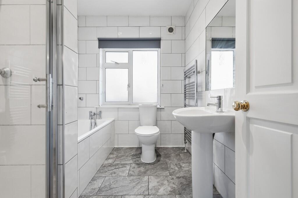 Hamilton Avenue, Sutton, London, SM3