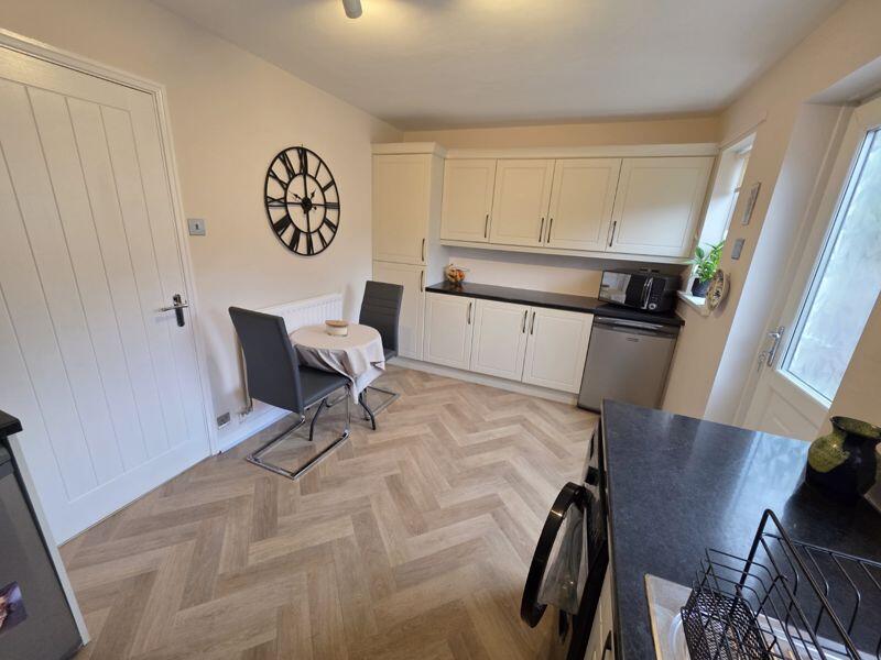 Kitchen/Breakfast Room Additional Image