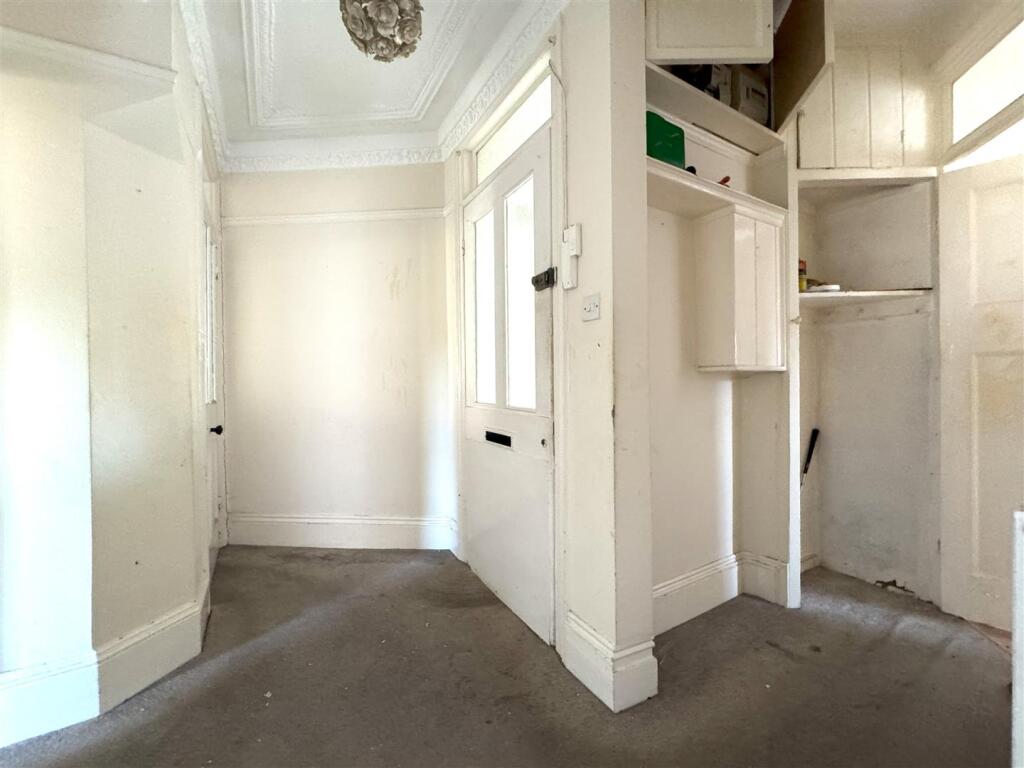 Hall 5 Hibernia Mansions.jpg