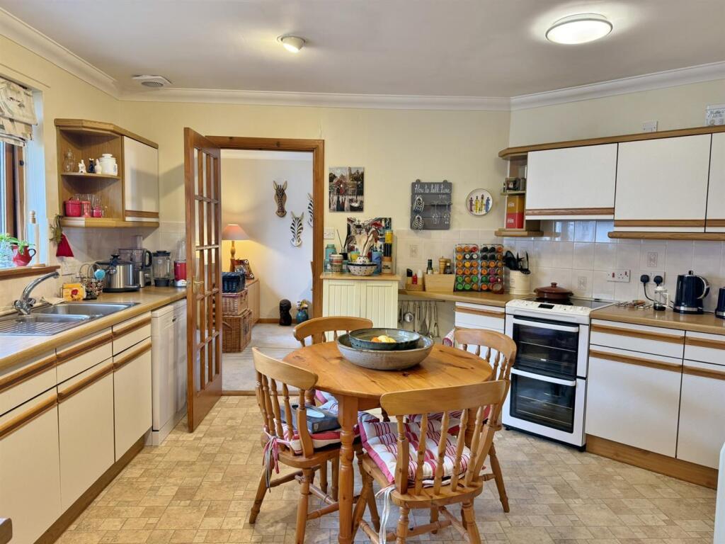 Kitchen to dining room