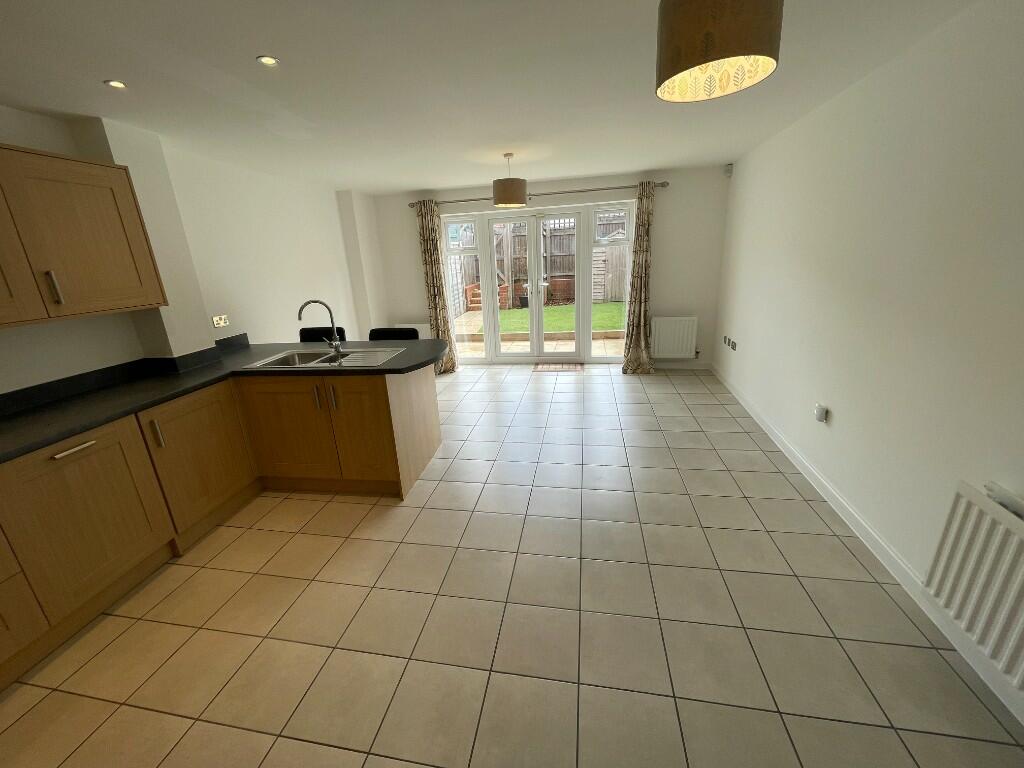 Kitchen diner