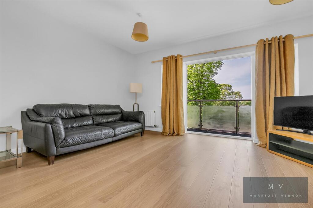 Eva Court 8 MV-12.jpg