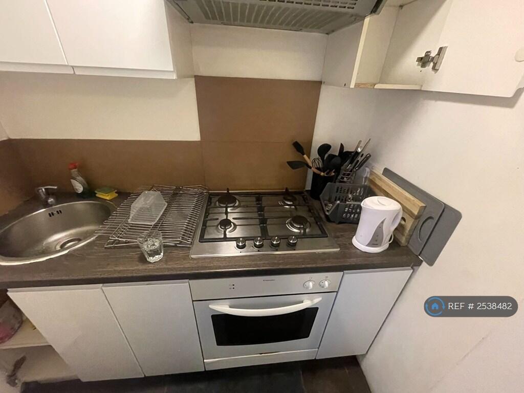 Kitchenette
