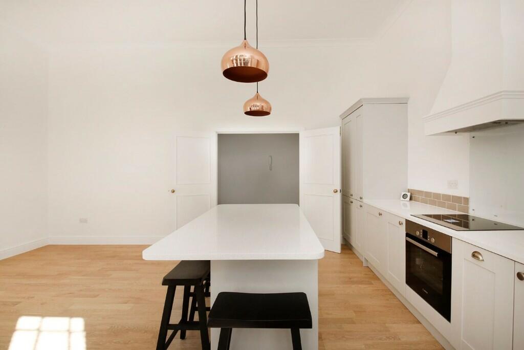 Kitchen Reception 4