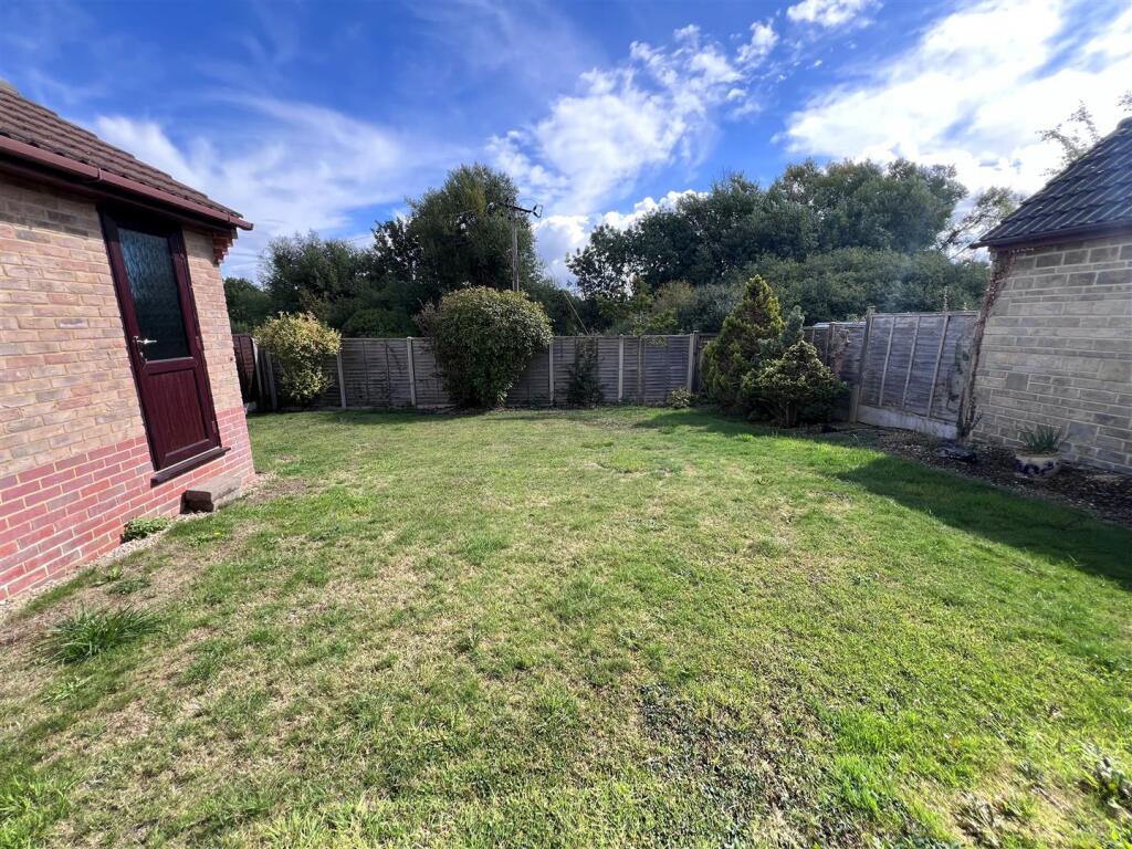 Rear Garden 4.jpg