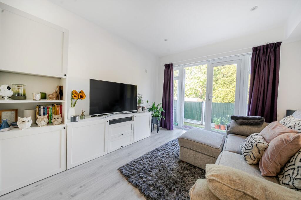 Kitchen / Living Room