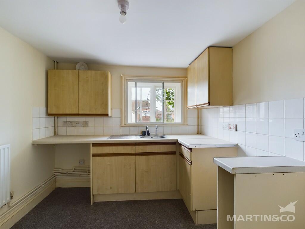 Flat 6 Kitchen
