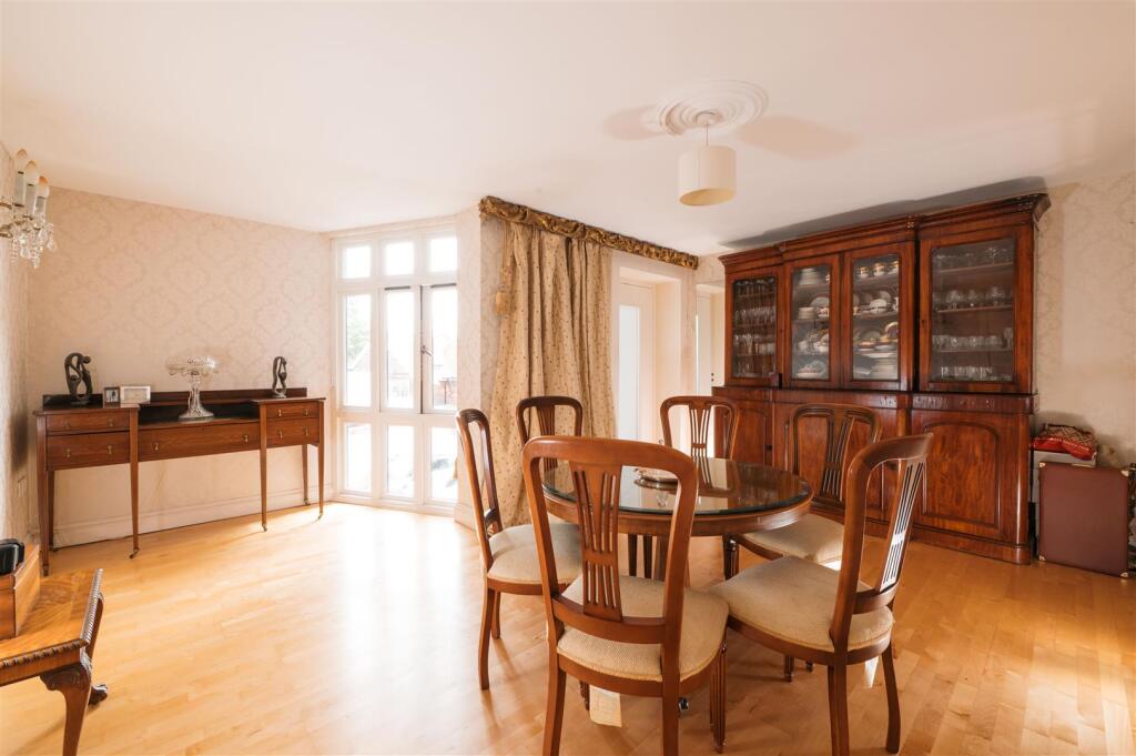 Lansdowne House, Hitchin-17.jpg