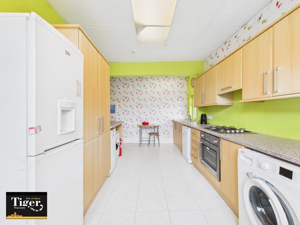 CAM03440G0-PR0270...