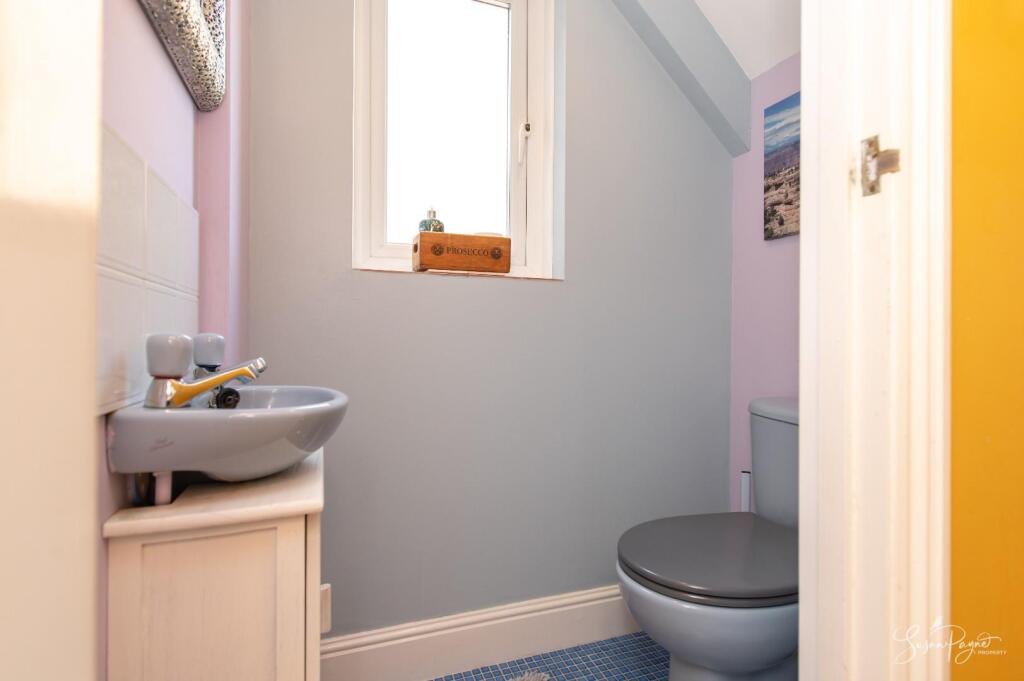 Ground Floor Cloakroom