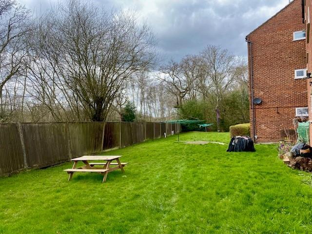 120 Henley Drive gardens 1.jpg