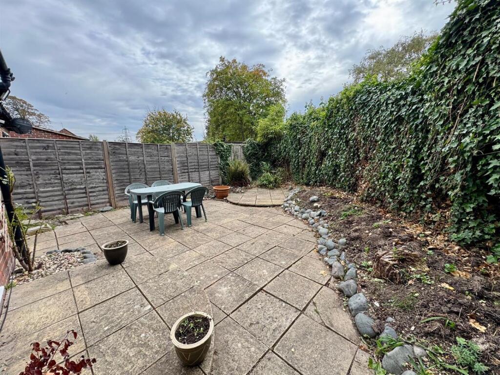 WhatsApp Image 2025-10-02 at 13.15.10.jpeg