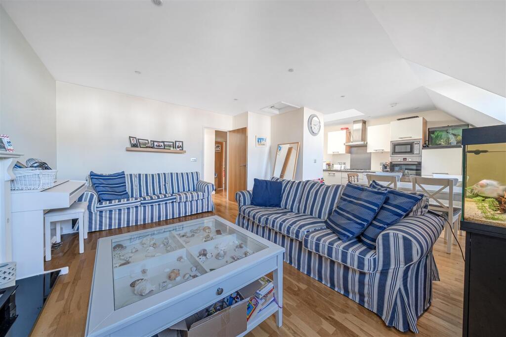 Leander Court, Graystone Road, Tankerton