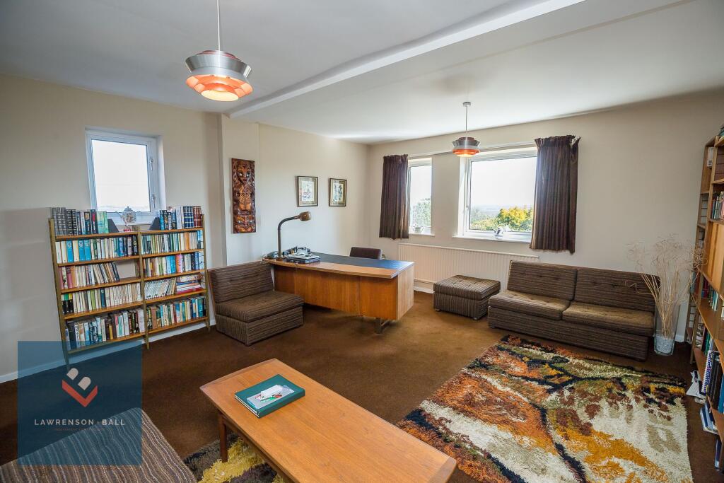 Bedroom Two/Office